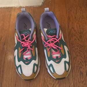 Nike Air Max 200 Mystic Green White Gold Suede Shoes Sneakers Women’s Size 9.5